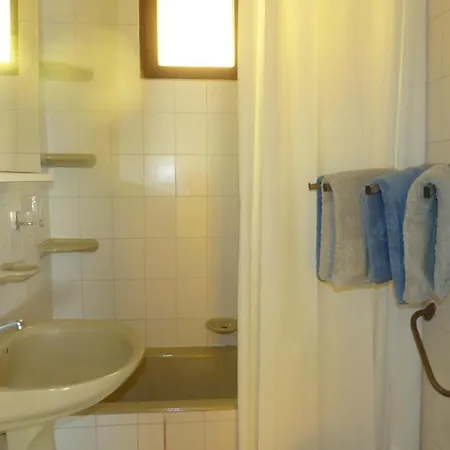 Labdarozsa Apartmanhouse * Fonyód