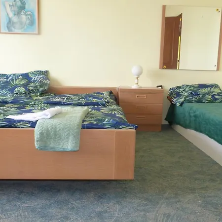 Lejlighed Labdarozsa Apartmanhouse *