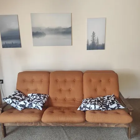 Labdarozsa Apartmanhouse