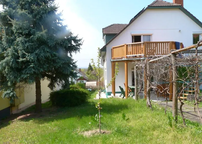 Labdarozsa Apartmanhouse Appartamento Fonyód