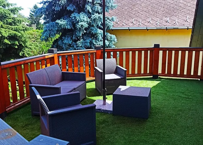 Labdarozsa Apartmanhouse Fonyod